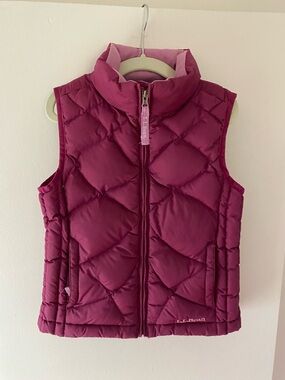 Girls LL Bean Down Quilted Puffer Vest in Deep Berry